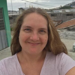 Meet your Posher, Angelique